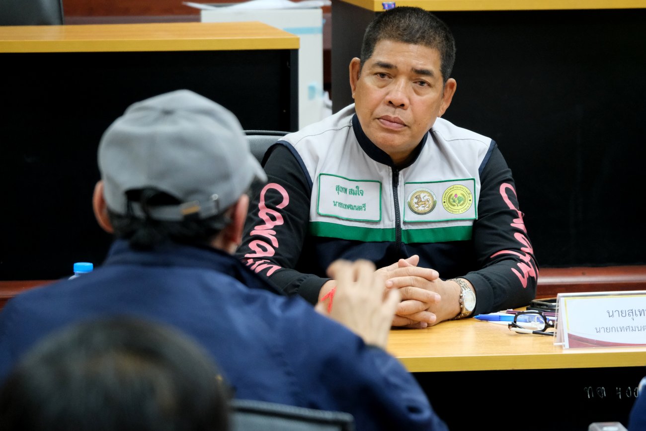 ร่วมประชุมหารือแก้ปัญหาสายไฟฟ้าถูกลักขโมยและกล้องวงจรปิดถูกทำลาย